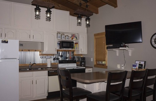 Hill City Condo | Enjoy the peace & quiet of the Hills. This unit is located west of Hill City.