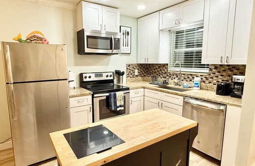 St. Nicholas Condo | Enjoy the serenity of the Creek view! Beautiful place, Safe.