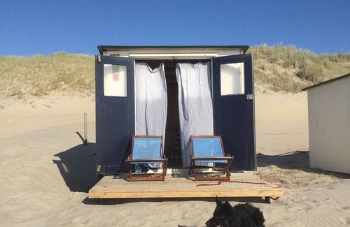 De Koog Ski Chalet | Enjoy the sunset whatever the weather