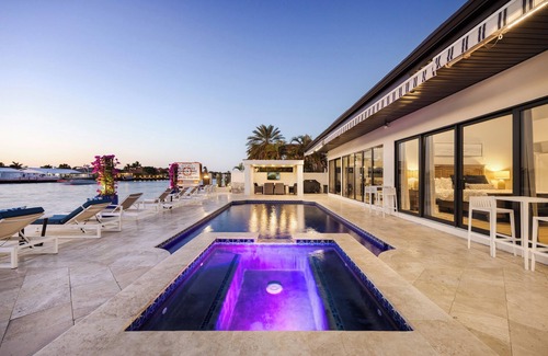 Lauderdale-by-the-Sea House | Enjoy the Intracoastal Views! Private Pool+Hot Tub - Walk to Beach&Town