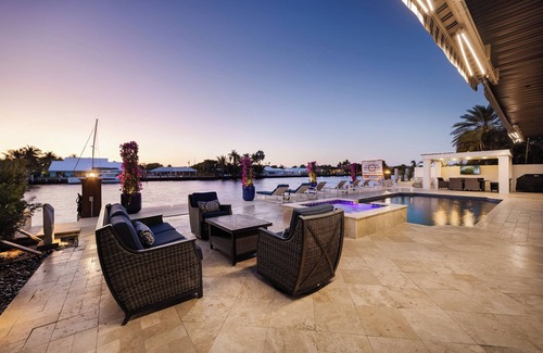 Lauderdale-by-the-Sea House | Enjoy the Intracoastal Views! Private Pool+Hot Tub - Walk to Beach&Town