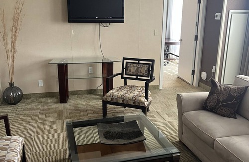 Bridgeport Apartment | Enjoy the Venues of downtown Bridgeport's vibrant energy, at Park City Place.