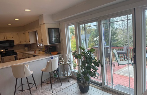 Warwick House | enjoy this property all to yourself.