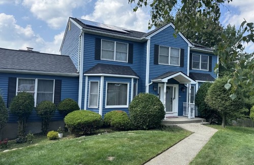 Warwick House | enjoy this property all to yourself.