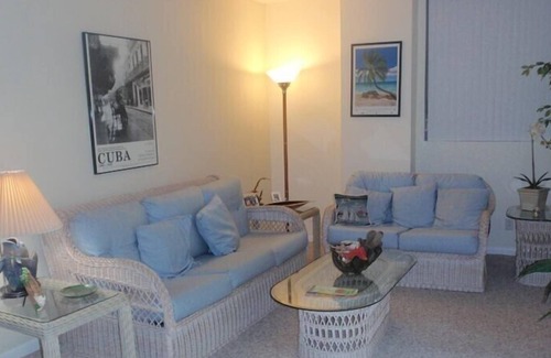 Key Biscayne Condo | Enjoy Vacationing in Key Biscayne