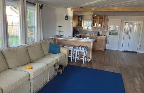 Houghton Lake House | Enjoy views of beautiful Houghton Lake in charming LARGE home that sleeps 10.