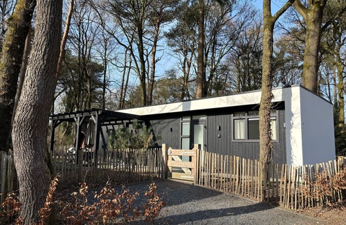 Wekerom House | Enjoy wonderful at the edge of the forest
