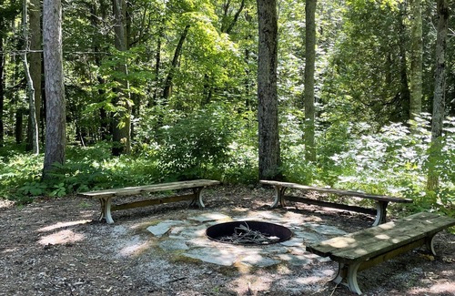 Sturgeon Bay House | Enjoy your stay in Door County at this Cozy and Spacious Cabin