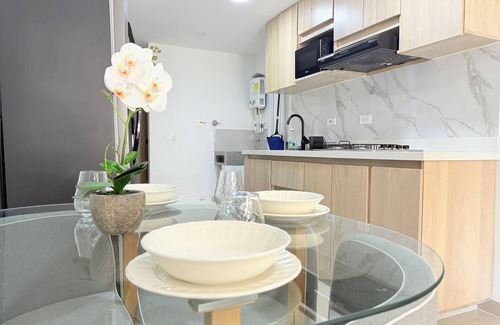 Guayabal Apartment | Enjoyable 2-bedroom apartment with WiFi in Medellin