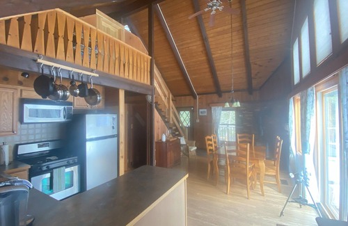 Jewett House | Enjoyable 3-bedroom, 2 full bath cabin-style house in Jewett