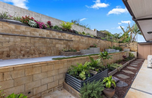 Portlock House | Enjoyable 5-bedroom house with AC in Honolulu