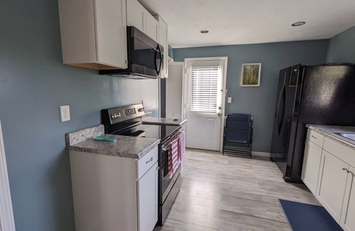 Springfield Cottage | Enjoyable cottage with AC in charming Springfield