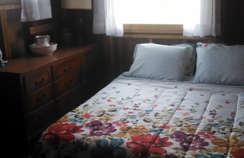 Davis Park House | Enjoyable Fire Island beach house steps to Bay, Ocean, Clamming and Fishing!