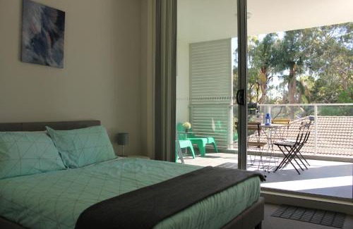 Waitara Apartment | Enjoyable Holiday Home For Group Six