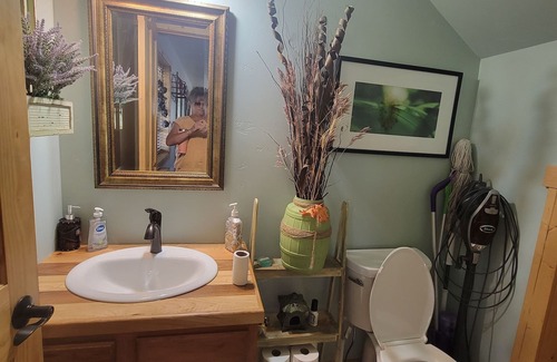 Daniel House | Enjoyable, very private, 2-bedroom house with WiFi in charming Daniel.