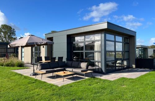 Enkhuizen House | Enkhuizer Strand Chalet Strandmuschel Erste Reihe Hausnr 215