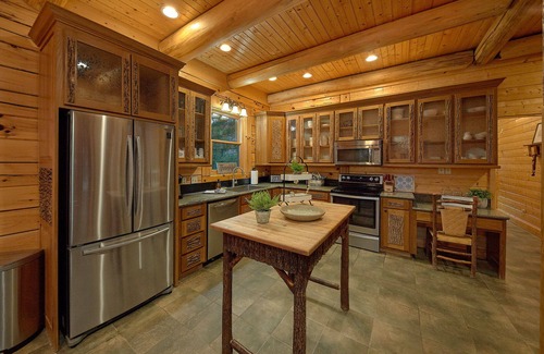 Wears Valley Cabin | Enormous Luxury - Pool - Borders National Park/Private Trail - 4 Stories - Media