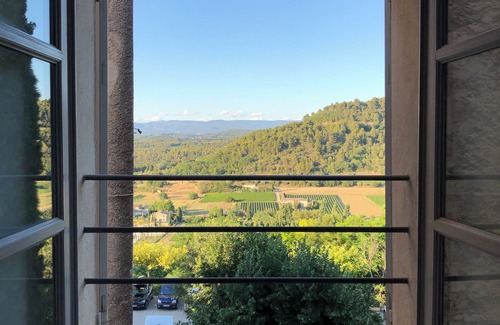 Menerbes House | Ensemble de Charme de 3 Maisons de Village Avec Bassin Réunies par des Terrasses