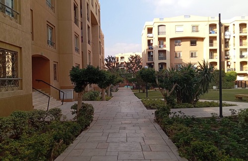 Al Rehab Apartment | Ensuite 3 bedrooms , 3 bathrooms Cairo Rehab Gated community 24/7 security