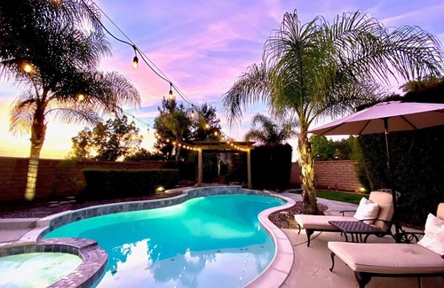 Winchester House | Entertainers paradise with salt water pool - close to Temecula wineries