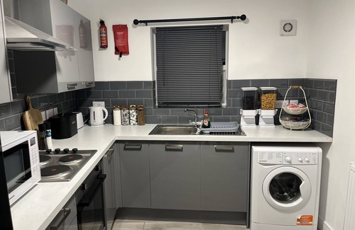 Lincoln Apartment | Entire 2 bedroom flat