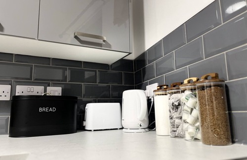 Lincoln Apartment | Entire 2 bedroom flat