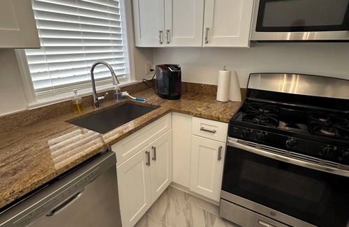 Mount Vernon Square House | Entire 2 Bedroom House in NW DC