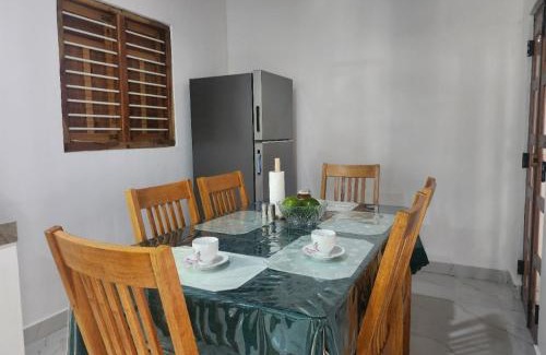 Valikamam South-West Villa | Entire 2 Bedroom Villa in Jaffna