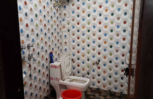 Dwarka Apartment | Entire 3 BHK flat for guest.