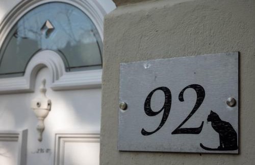Eastbourne House | Entire 5 Bedroom Comfortable House in Eastbourne