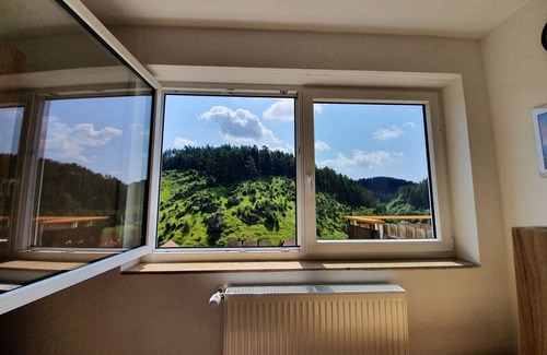 Pottenstein Apartment | Entire apartment in absolutely secluded location