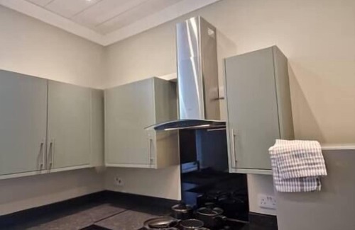 Darlington Apartment | Entire Apartment Levy Nook 4