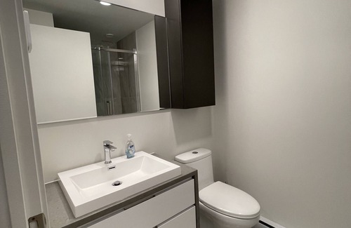 Downtown Montreal Condo | Entire appartement with 1 bedroom & office room
