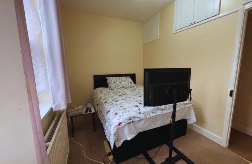 Banbury Apartment | Entire Banbury House - Walking Distance To The Station & Shops