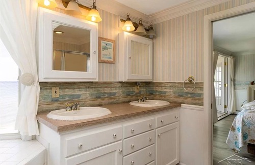 Stevens House | Entire beach getaway