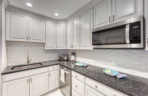 Lauderdale Beach House | Entire BEACH HOUSE on Ocean Blvd Fort Lauderdale!