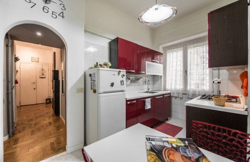 Ostiense Apartment | Entire Beautiful Apartment in Rome next Metro B St. Paul's Basilica