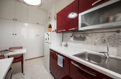 Ostiense Apartment | Entire Beautiful Apartment in Rome next Metro B St. Paul's Basilica