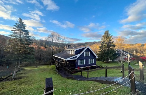 Ellicottville Ski Chalet | Entire Chalet 1 Mile from Charming Ellicottville - Pet & Family Friendly!