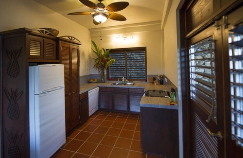 Marigot Bay Villa | Entire Complex with Spectacular Views sleeping 16 people