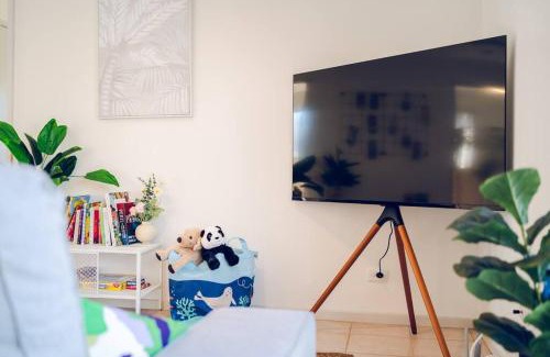 Mount Waverley Villa | Entire Cozy 2-Bedroom House in Mount Waverley