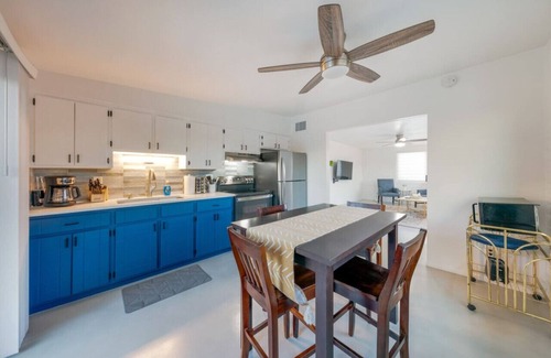 Tucson Apartment | Entire Duplex/Cozy/Central/4 BR 2 BA/Fenced