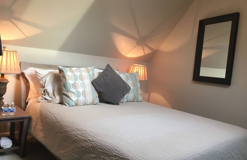 Easton House | Entire Guest House at Fox Pond Farm with Access to In ground Pool