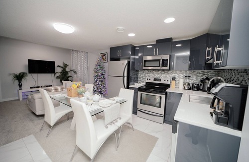 Beaumont House | Entire guest suite 2 Bedroom, Private Entrance