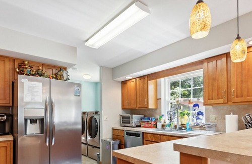 Albrightsville House | Entire Home by Kalahari Waterpark, Camelback & Jim Thorpe Town, FREE EV Charger