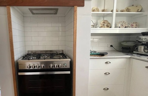 Spencer Park House | Entire home hosted by Edward.