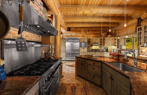 Big Sky House | Entire Home in Big Sky - Beehive Basin