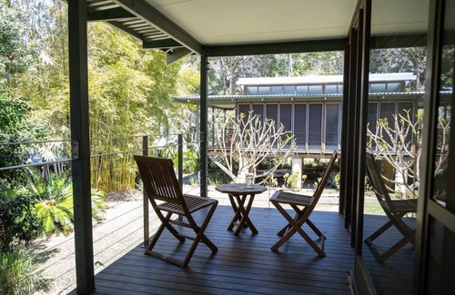 Blueys Beach House | Entire home in Blueys Beach, Australia