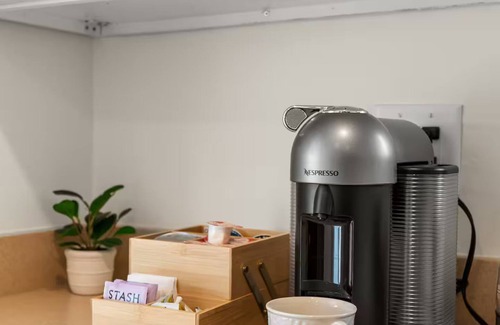 Mount Dora Cottage | Entire home in Mount Dora, Florida