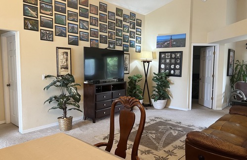 Palm Harbor House | Entire home in Palm Harbor that’s quiet & cozy.